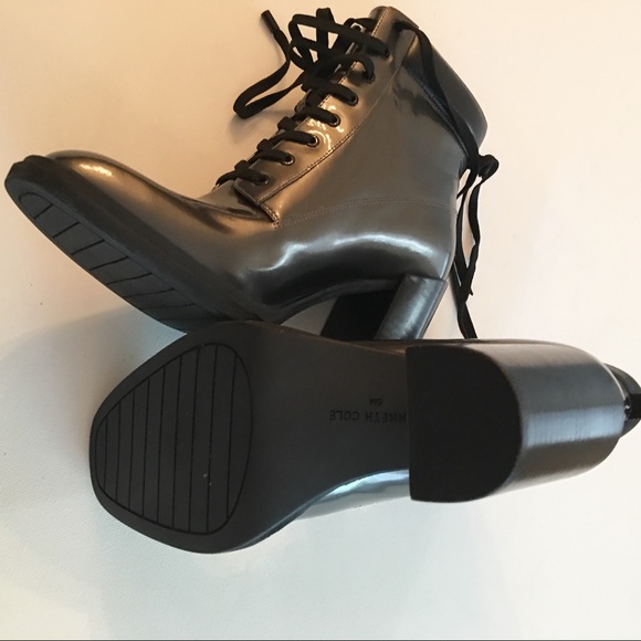 Kenneth Cole Metallic Gray Lace-Up Ankle Boots - Picture 3 of 6